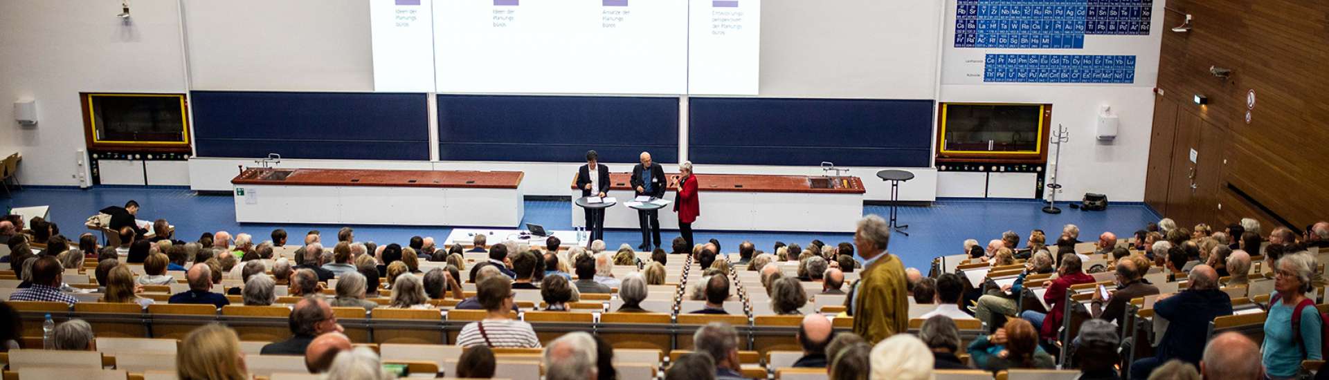 Hörsaal im Neuenheimer Feld 252 (Foto: Dittmer) Hörsaal im Neuenheimer Feld 252 (Foto: Dittmer)